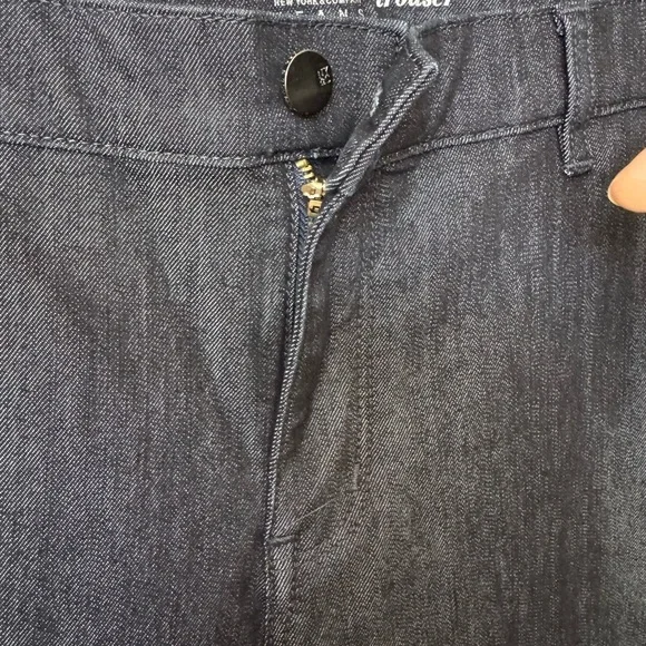 New York & Company Wide Leg Trouser Jeans - Picture 7 of 11